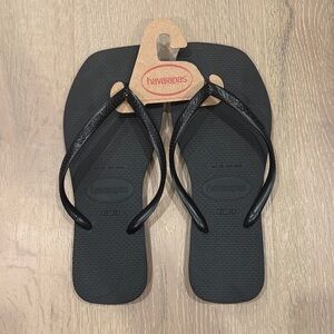 Havaianas Square Toe Black Sandals